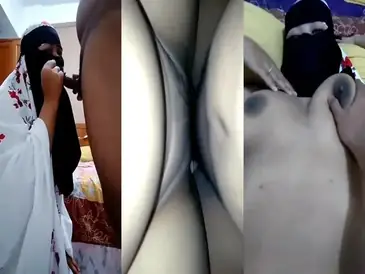 Bokep Indo Hijab Vivi Cadar Mukenah Ngewe Terindah